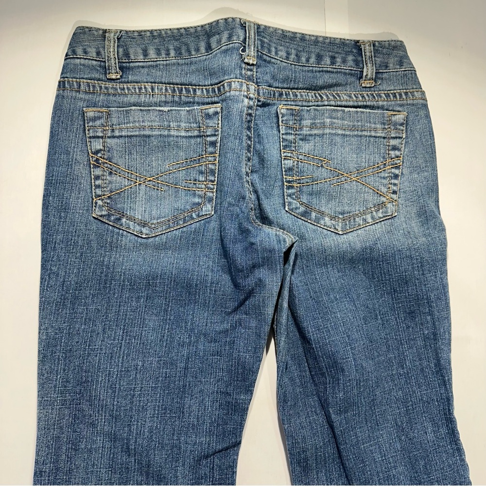 Aeropostale women’s skinny flare leg jeans‎ size 7/8 with front and back pockets - Picture 3 of 7
